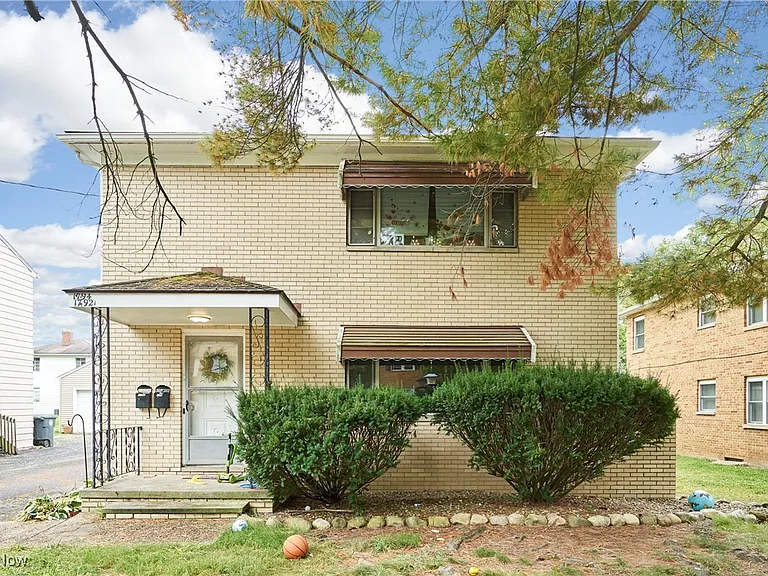 Cute 2 Bedroom Wallhaven Duplex