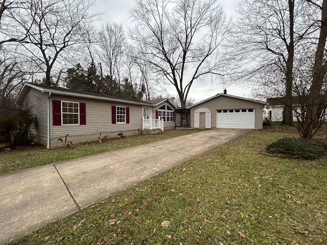 Newly Remodeled 3 bed 2.5 bath Ranch